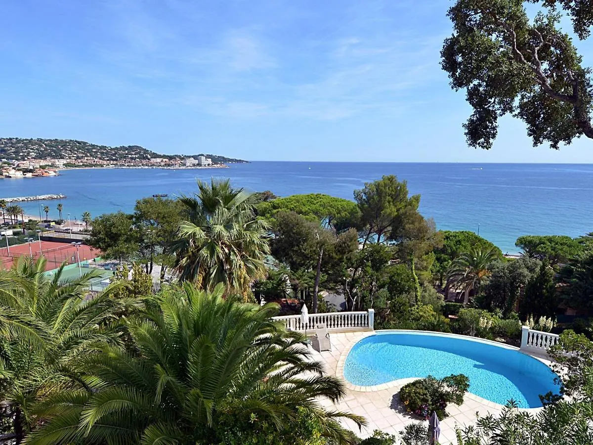 6 Hôtels Centraux près de la Belle Trompe à Sainte-Maxime