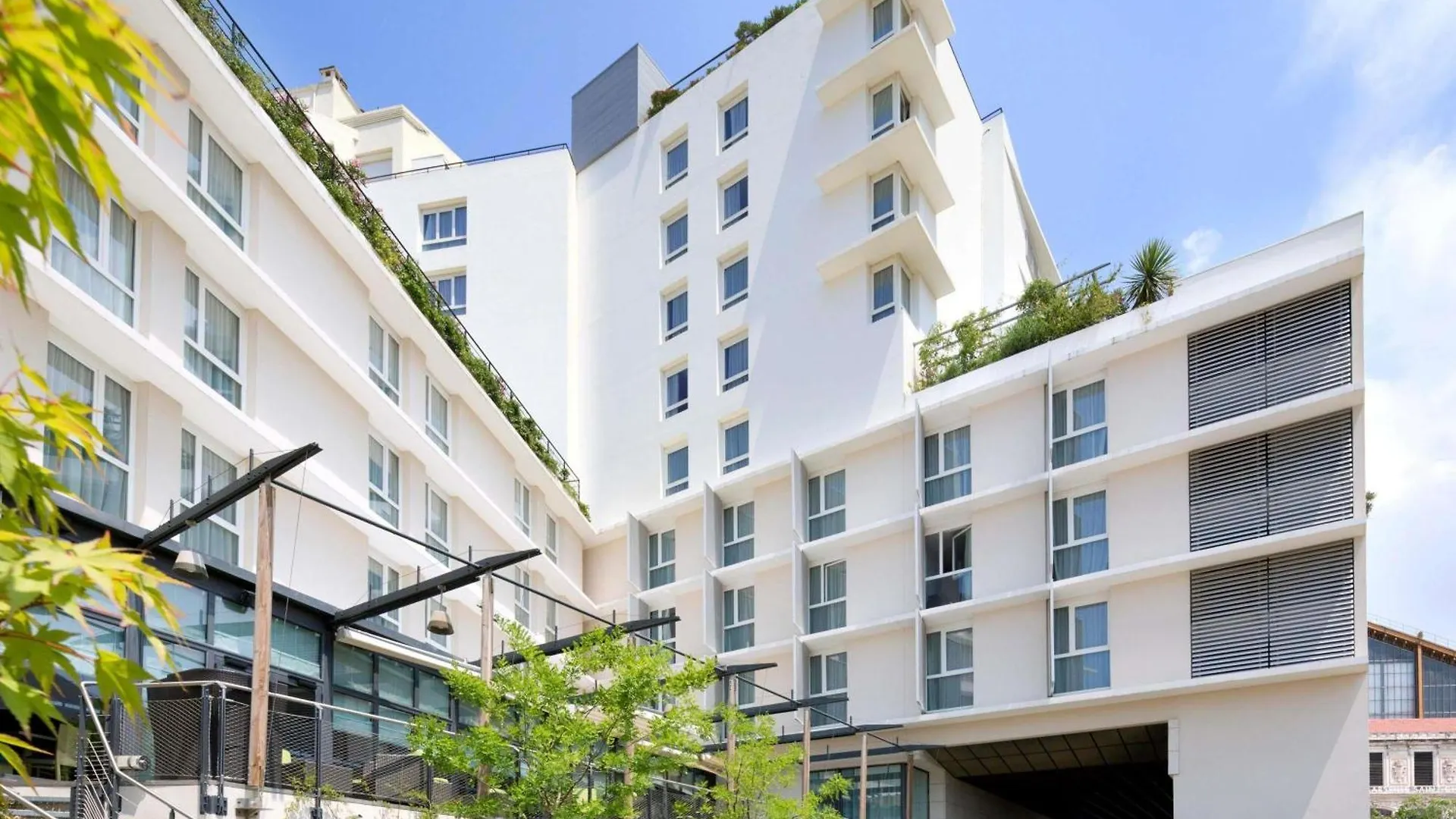 7 Hôtels Centraux près de Place Castellane pour Bien Situer